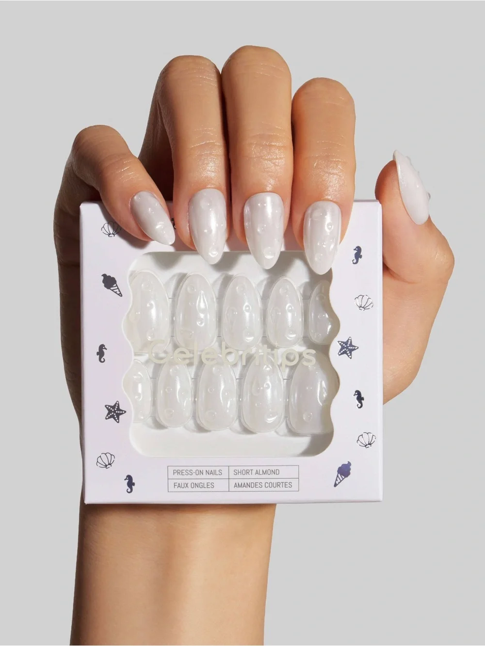NIB Celebritips Glazing Drops Pearl Chrome Almond Press On Nails 32pc